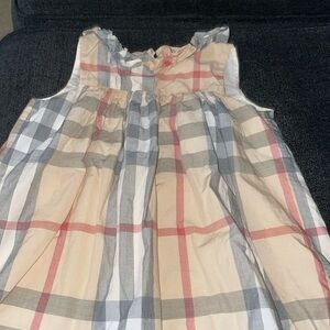 Kids Burberry dress size 3,